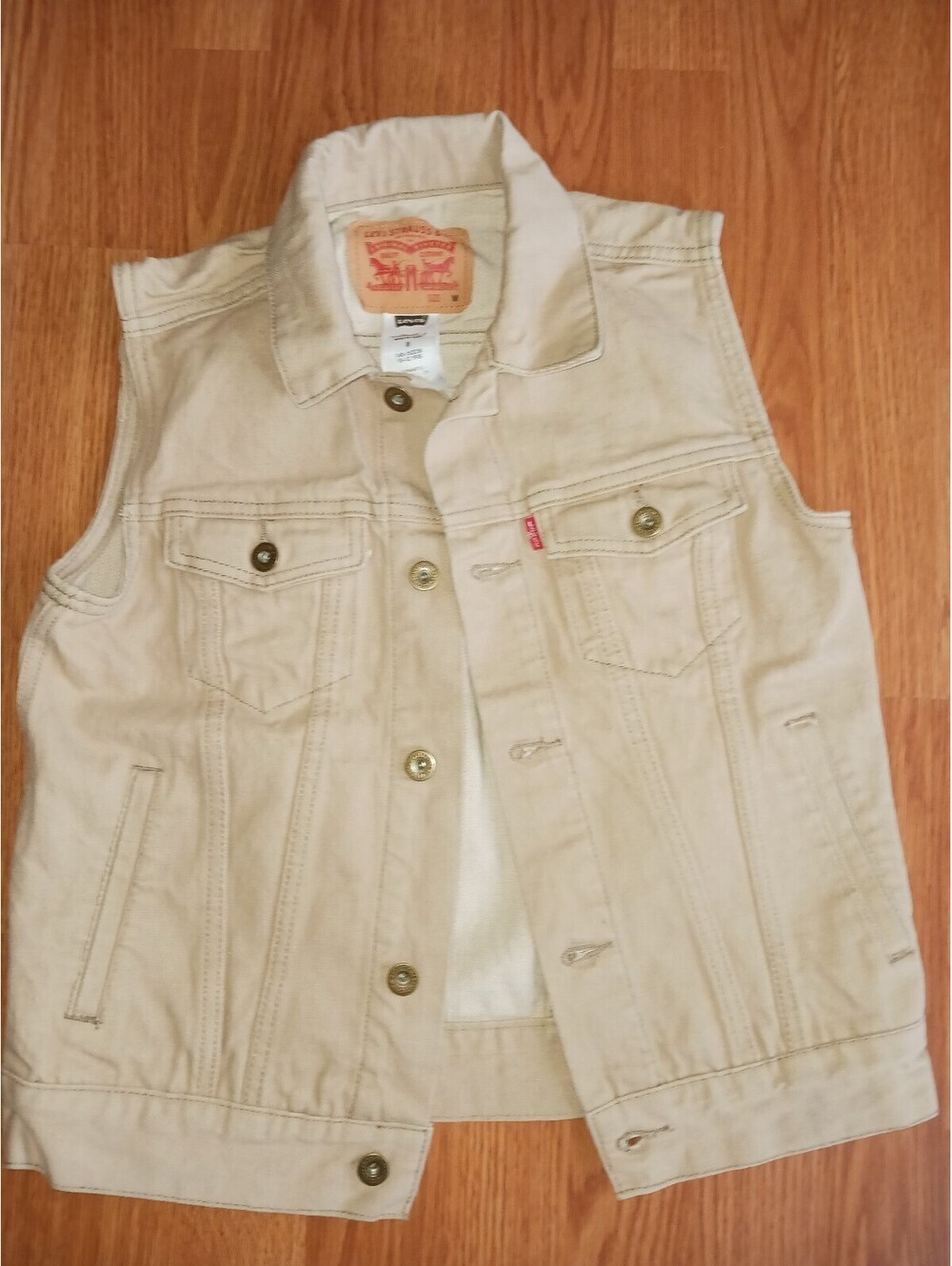 LEVI  Youth Size  10-12  Years Old  Vest  Color  Tan
